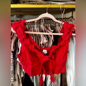 Les lis red crop top!